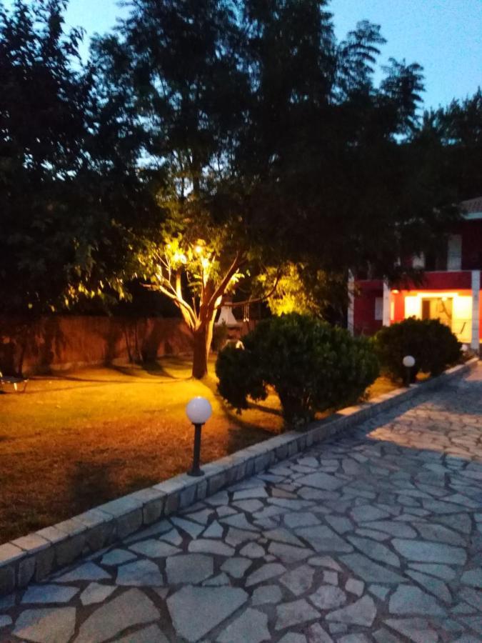 Red Villa Nydri  Esterno foto